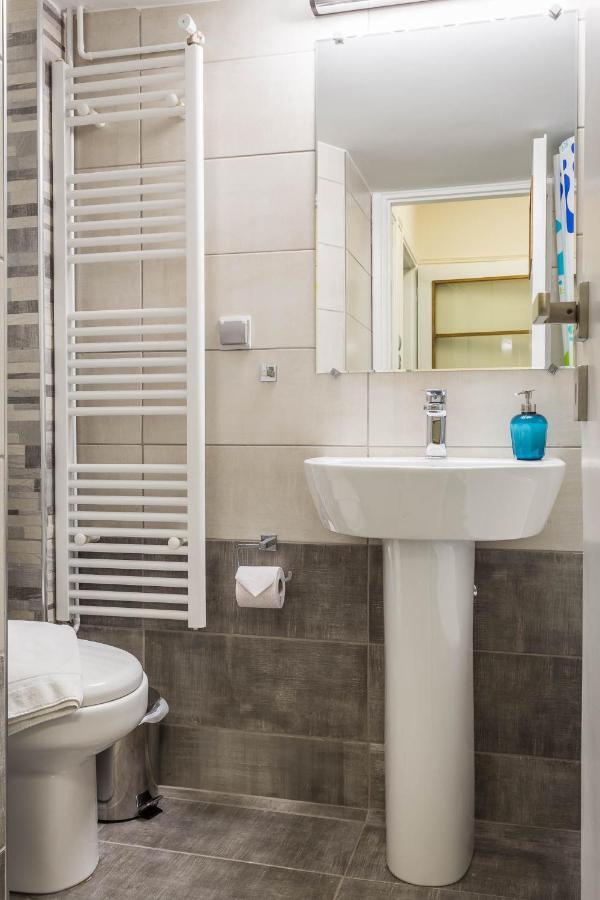 3 Bedrooms Apartment Under Acropolis Ateny Zewnętrze zdjęcie